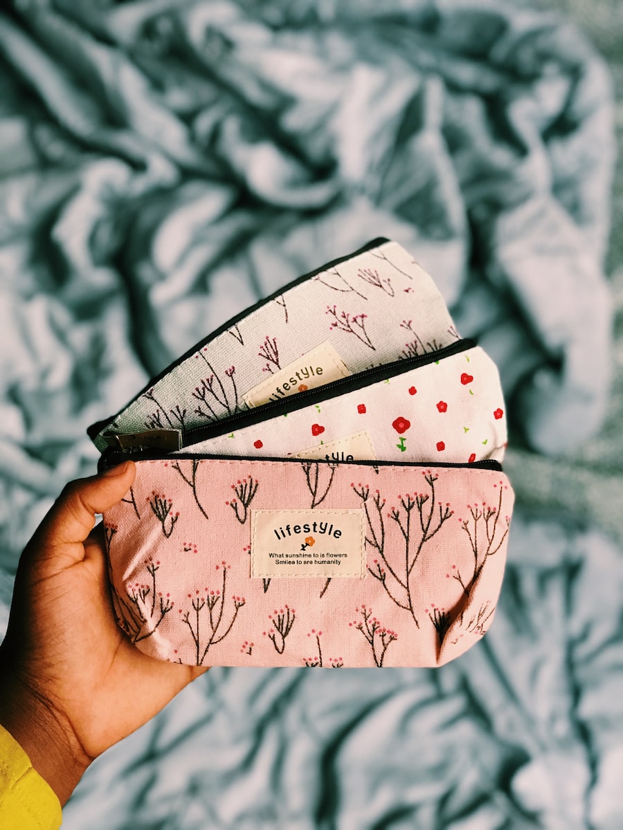 Quels médicaments dans sa trousse à pharmacie en voyage